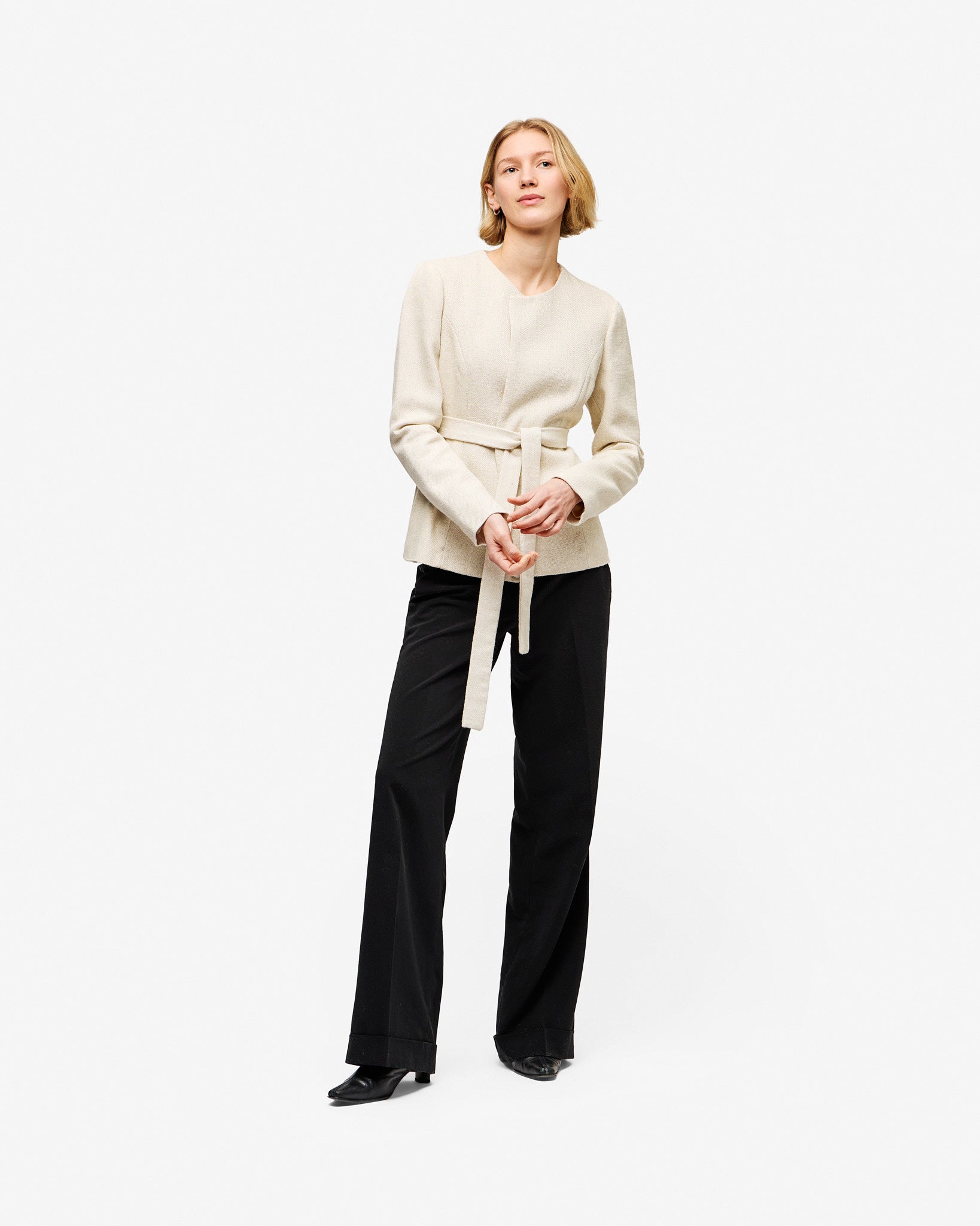 Signature Blazer In Off-White