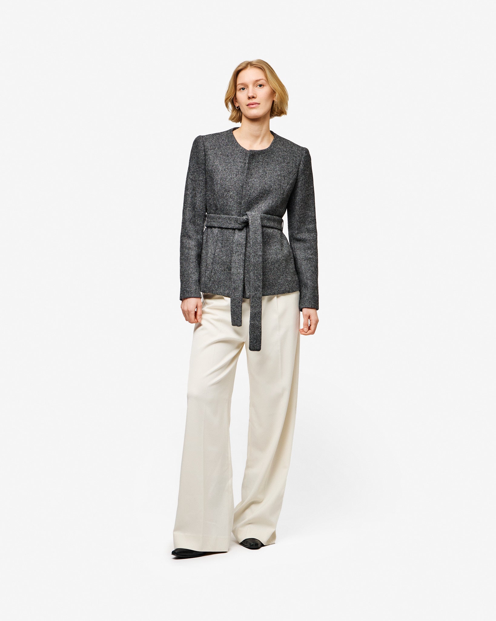 Signature Blazer In Charcoal Grey