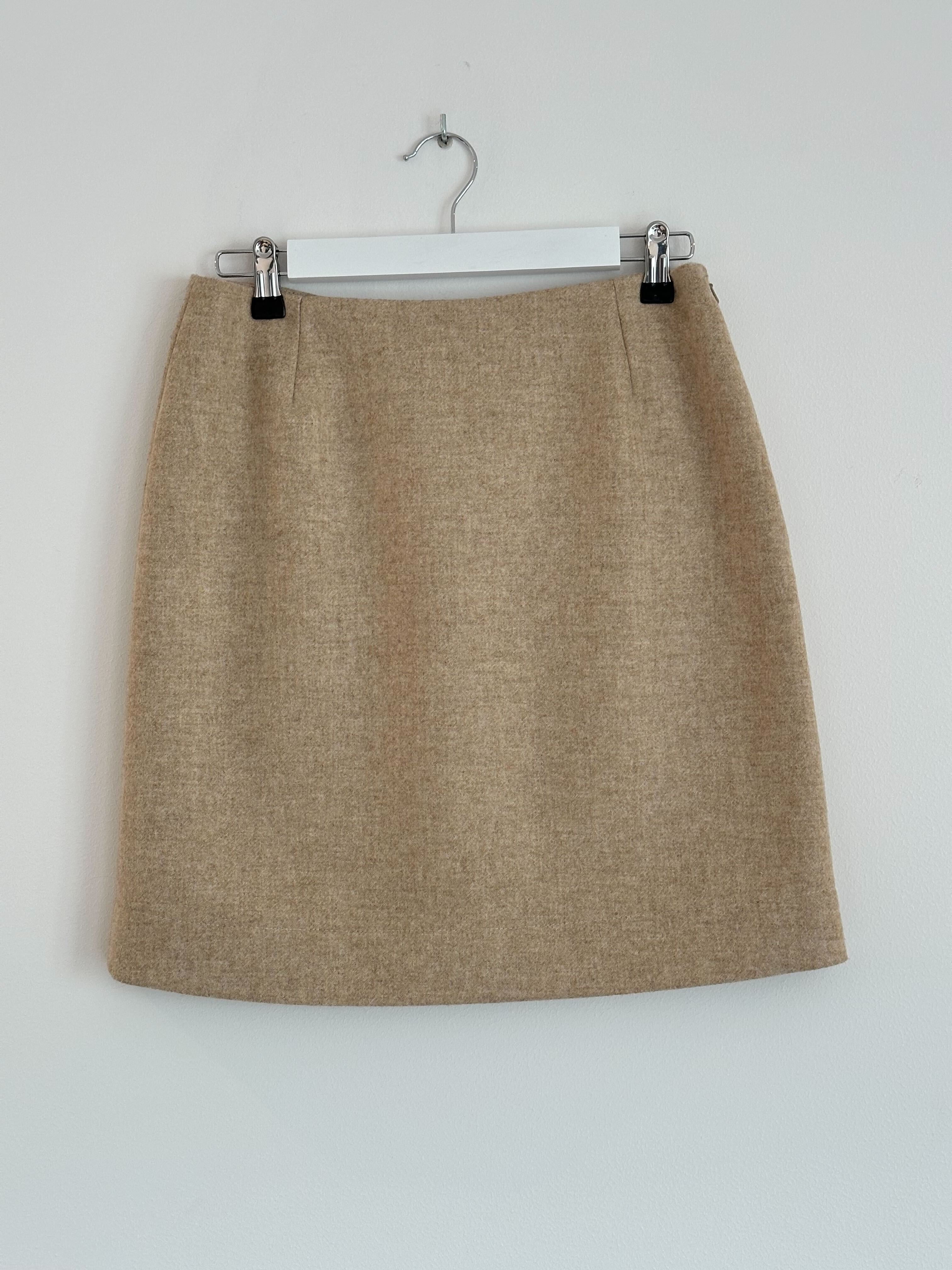 Skirt in Beige