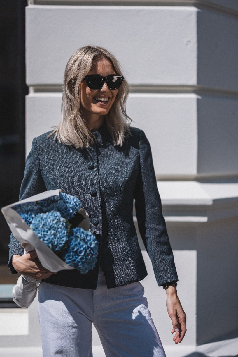 Classic Blazer in Denim Blue